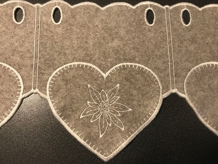 Kurzvorhang mit Edelweiss