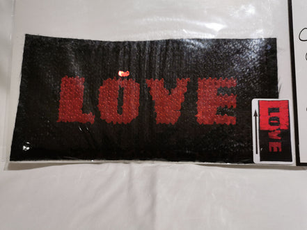 Wendepailletten-Applikation LOVE