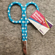 Stickschere mit Punkten