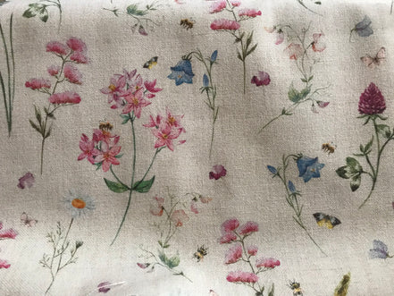 Baumwolle Stoff mit Wiesenblumen